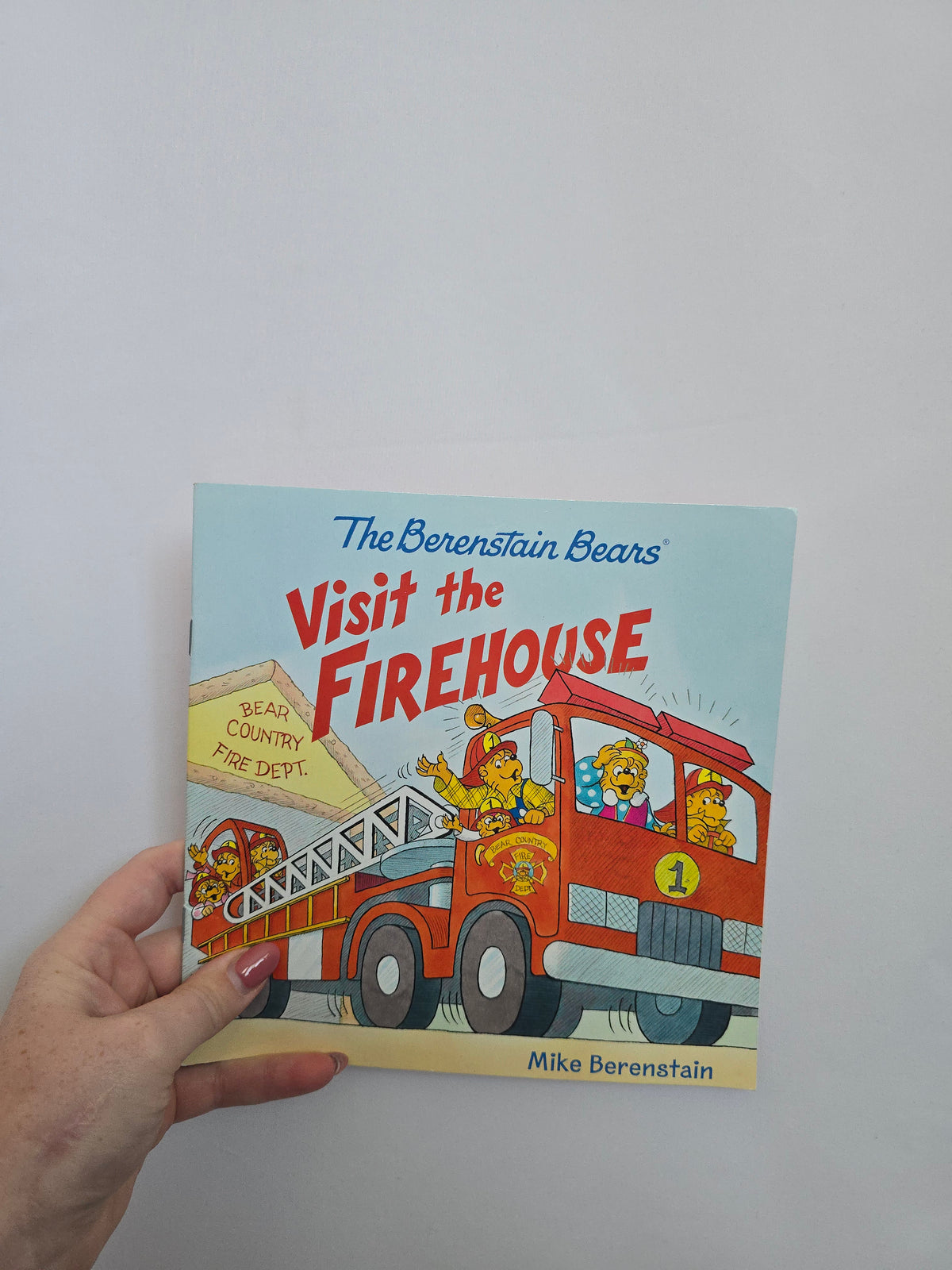 The Berenstain Bears Visit The Firehouse • Softcover Book