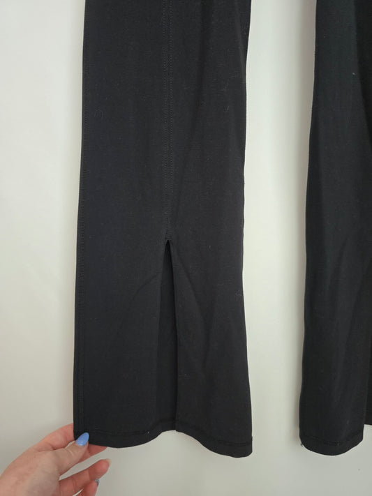 TNAction Black Flares • Medium