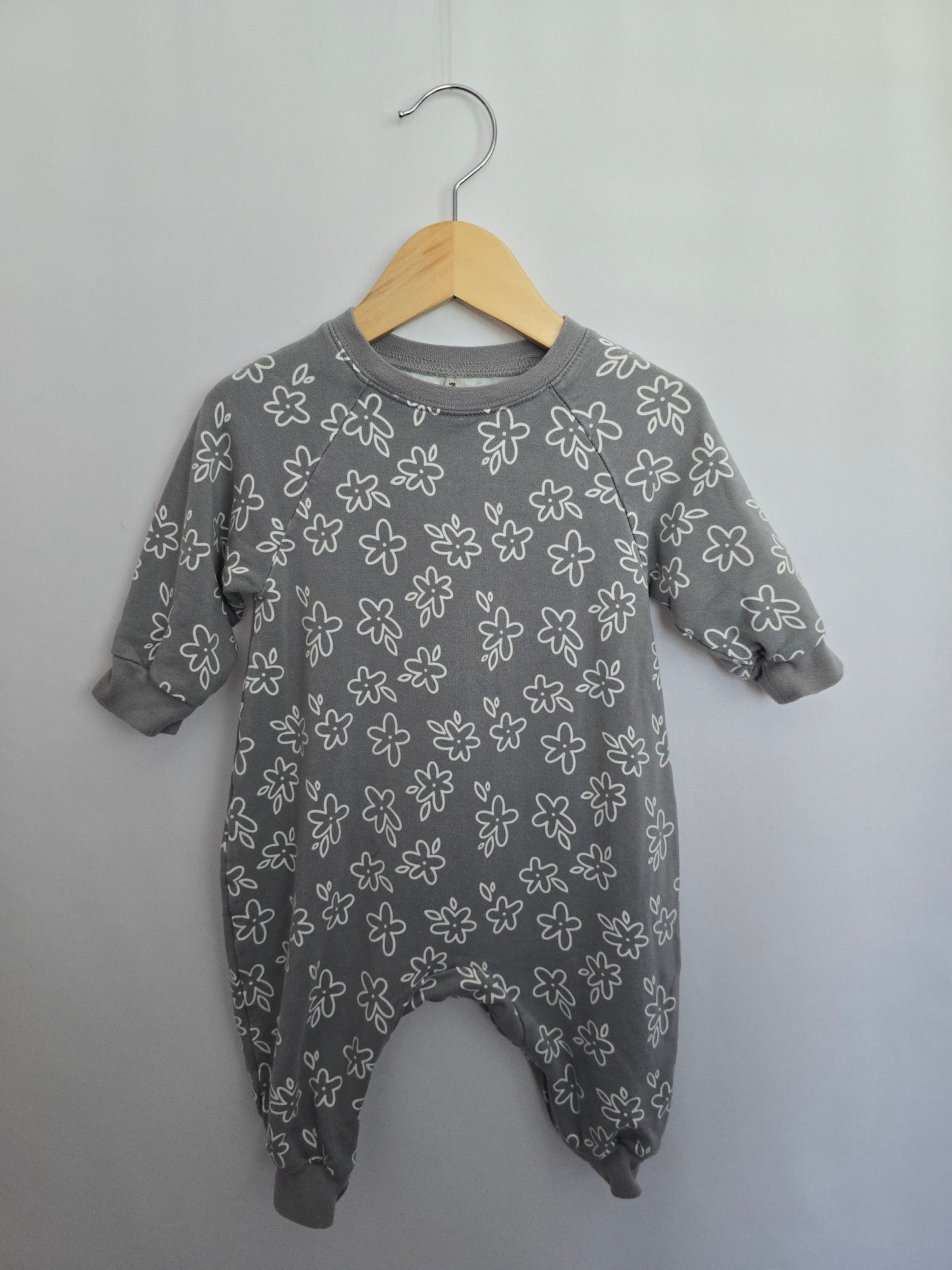 Gunamuna Grey Daisy Relaxed Romper • 3-6 months