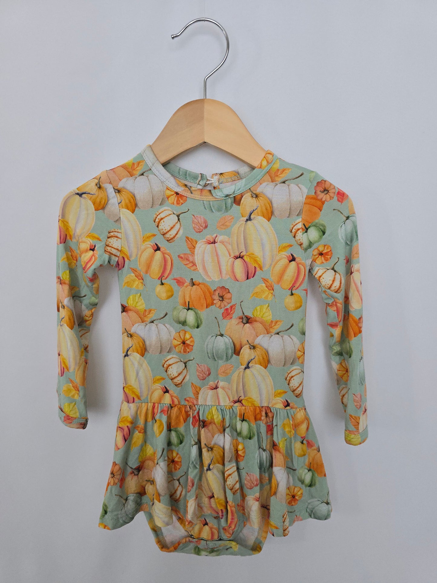 Little Bum Bums Bamboo Pumpkins Twirl Bodysuit • 12-18 months