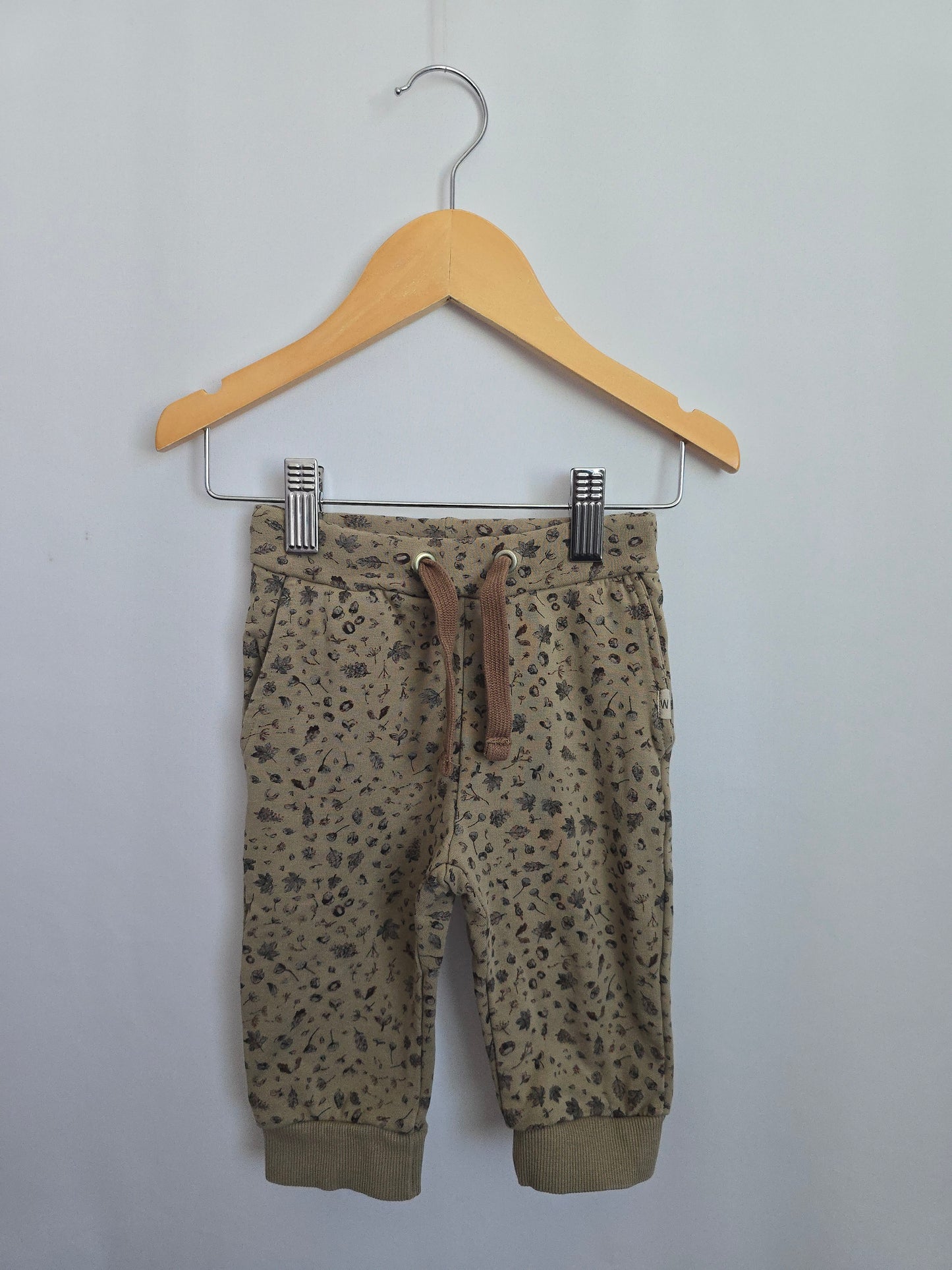 Wheat Floral Joggers • 6 months