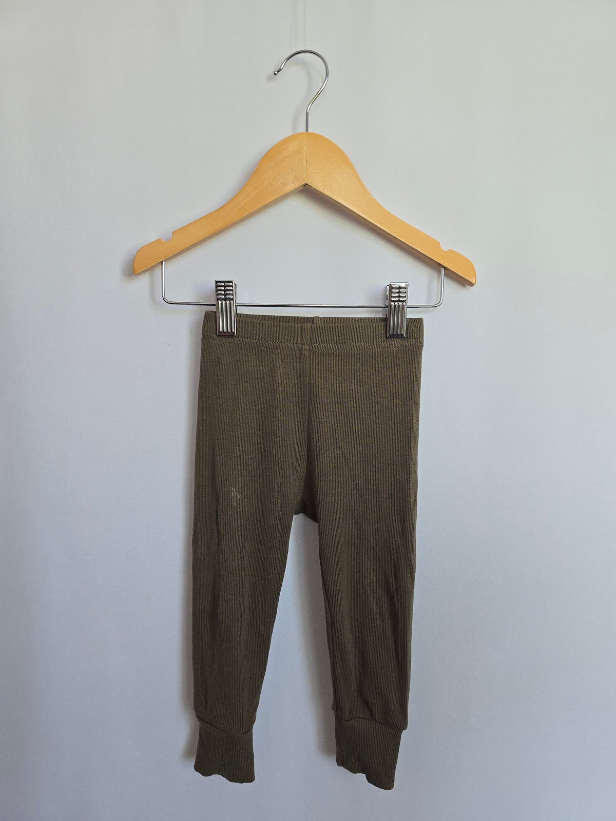 PLAY Little Bipsy Ribbed Joggers Olive • 12-18 months