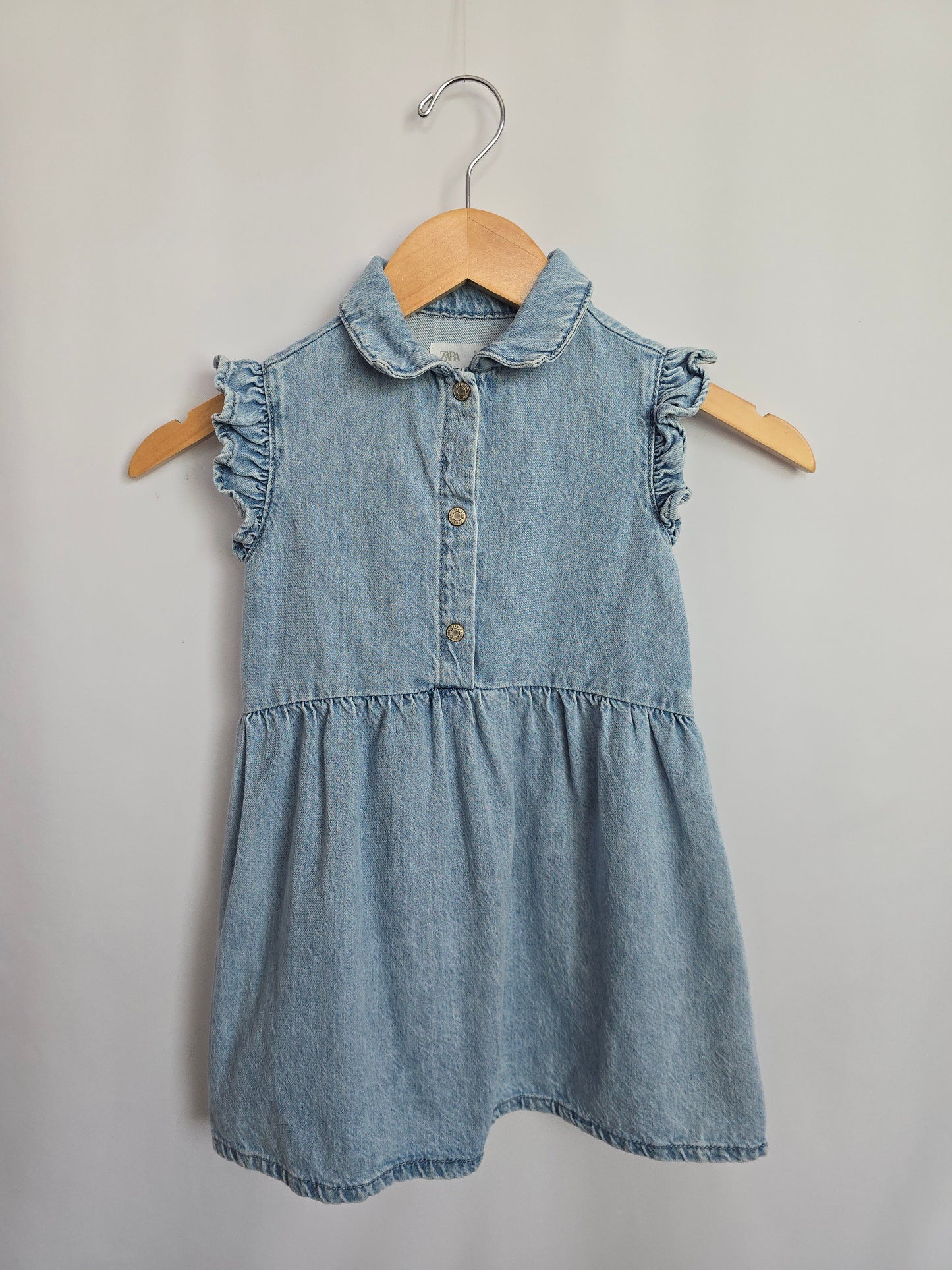 Zara Denim Button Down Dress • 4-5 years