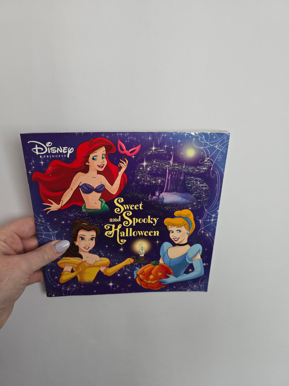 Disney Princess Sweet & Spooky Halloween • Softcover Book