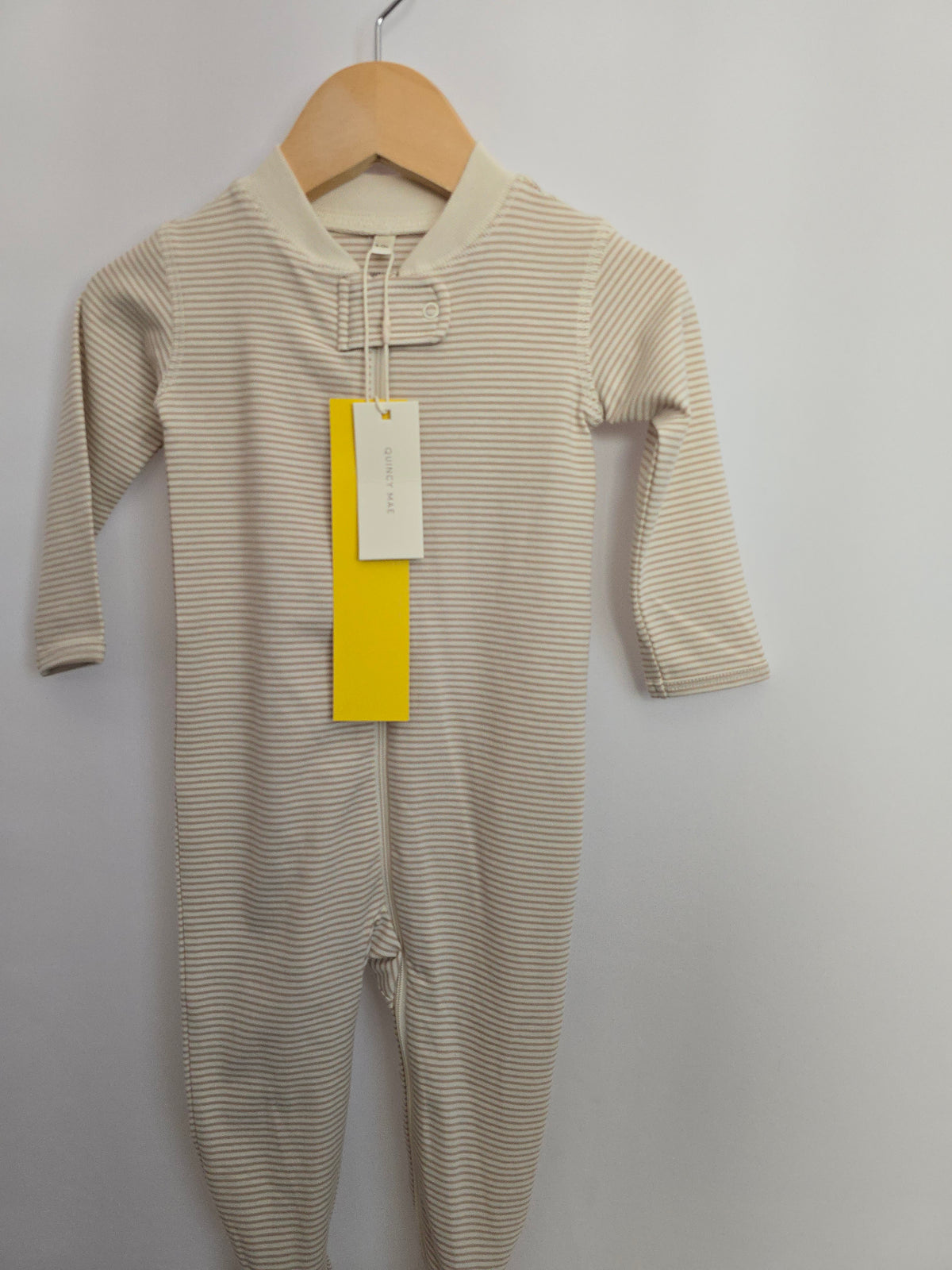 NEW Quincy Mae Micro Stripe Oat Zip Footie • 6-12 months