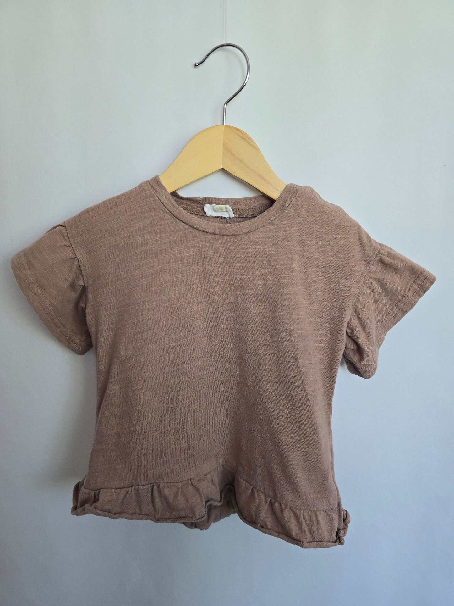 Jamie Kay Dusty Rose Ruffle Tee • 4 years