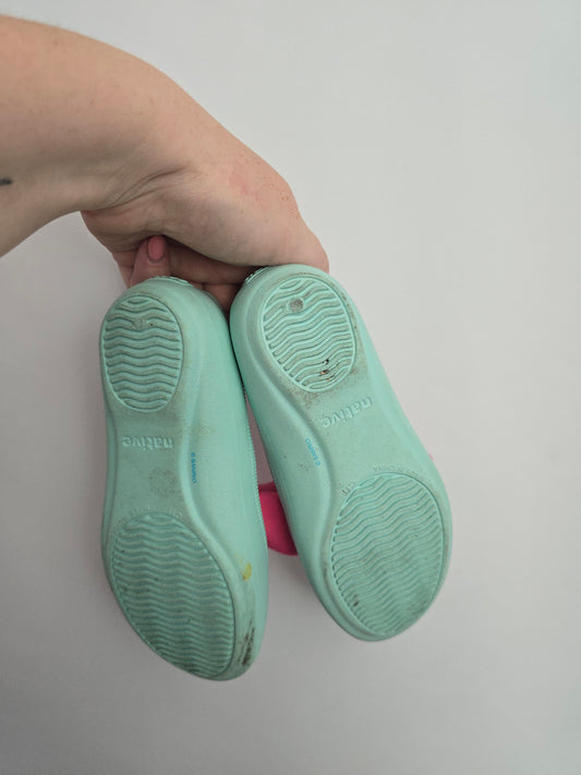Native SanRio Ballet Flat • 11C