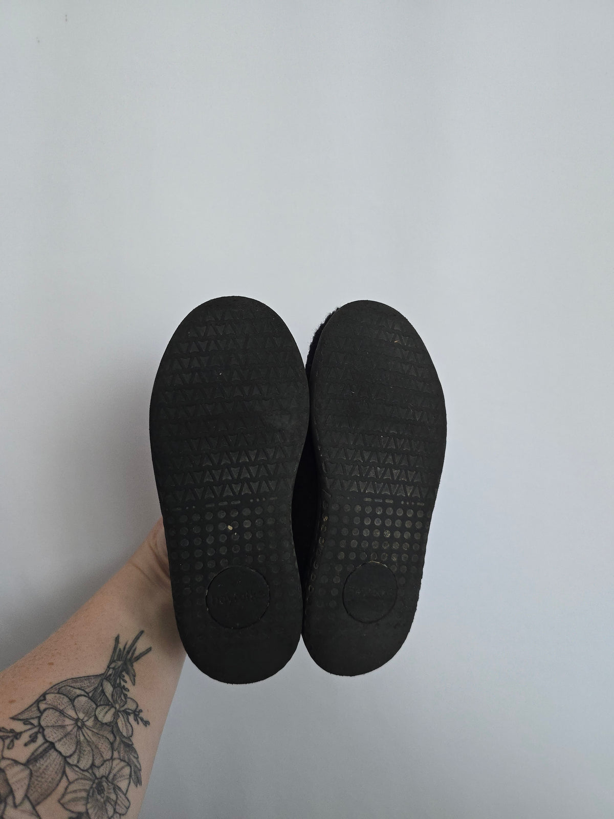 HeyFolks Black Warmboots • 11C
