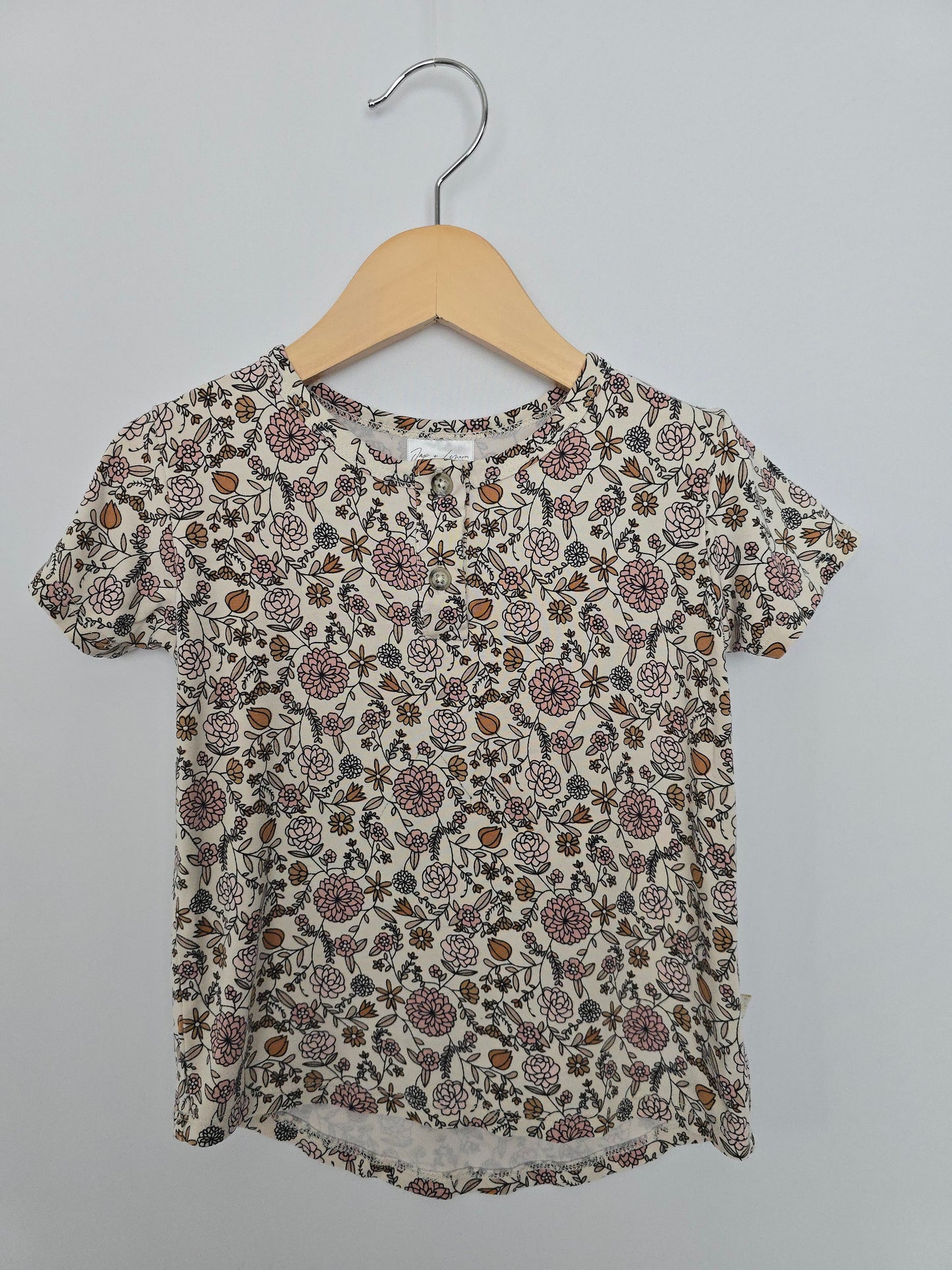 PLAY Jax & Lennon OG Floral Basic Tee • 18-24 months