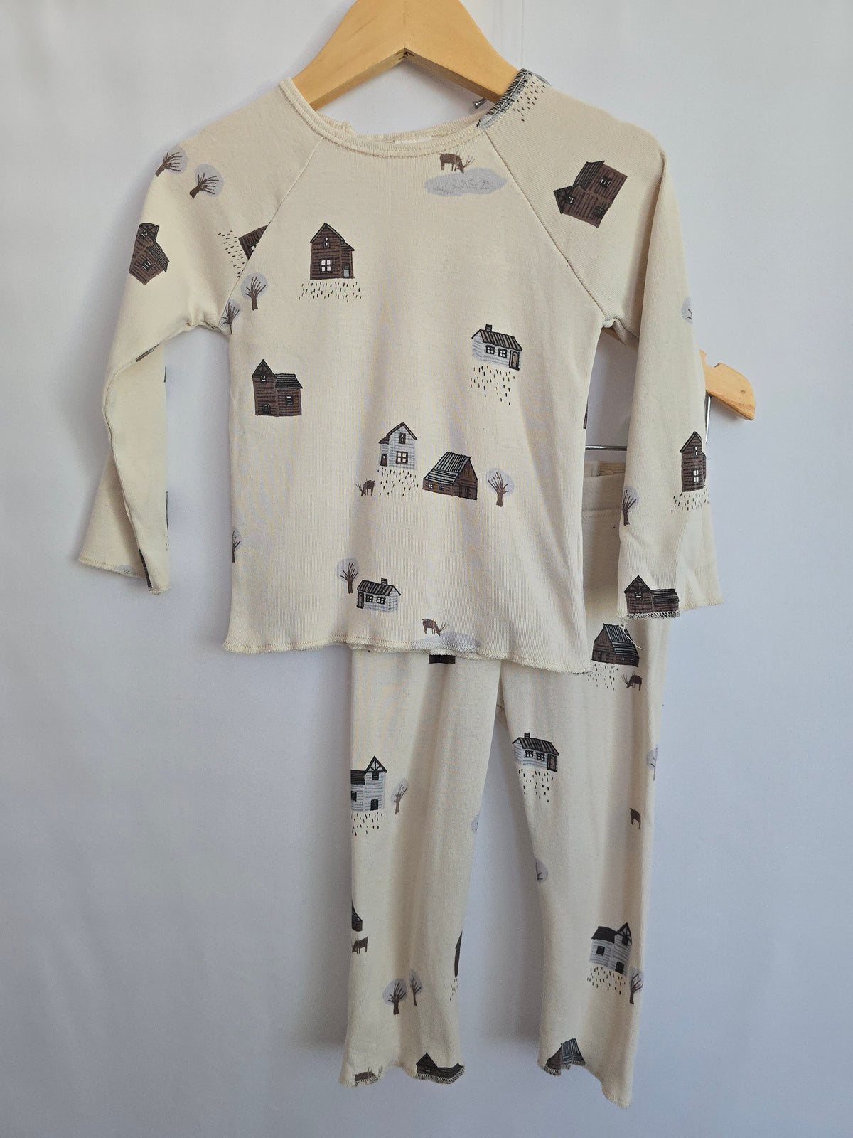H&M Organic Cotton Winter Cabin Pajama Set • 12-18 months
