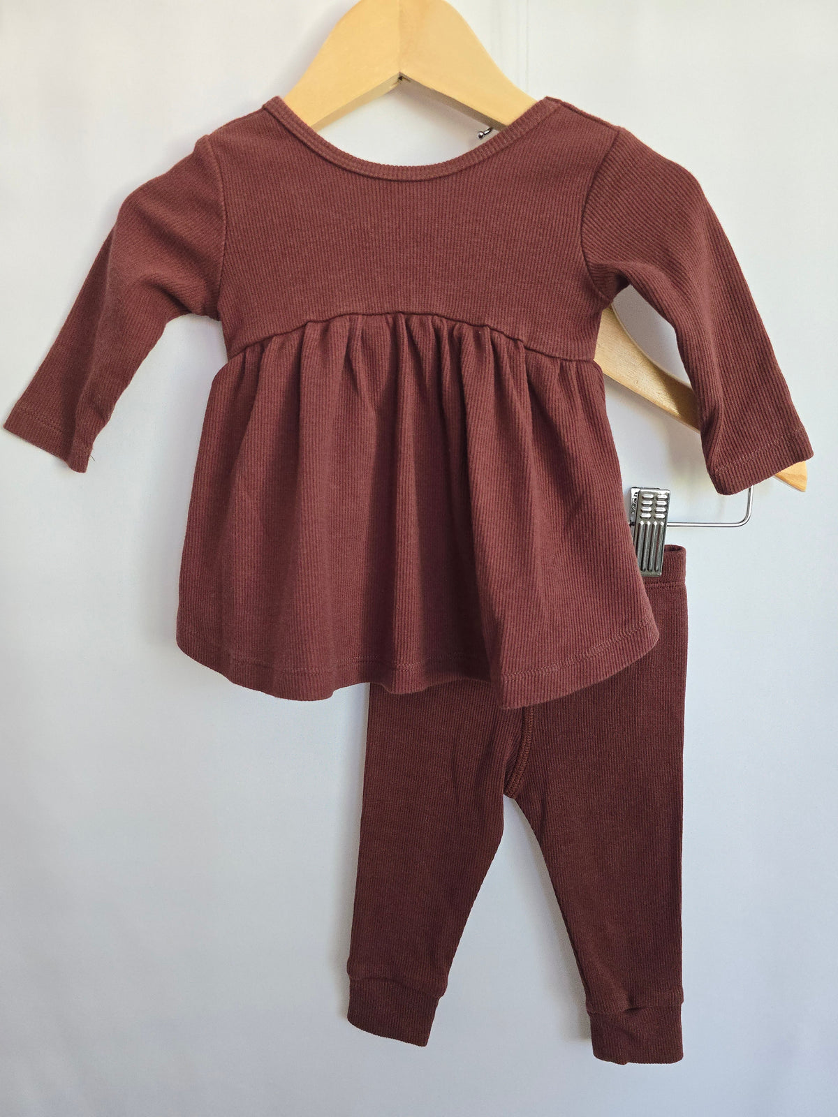 Quincy Mae Chocolate Twirl Top & Leggings Set • 0-3 months