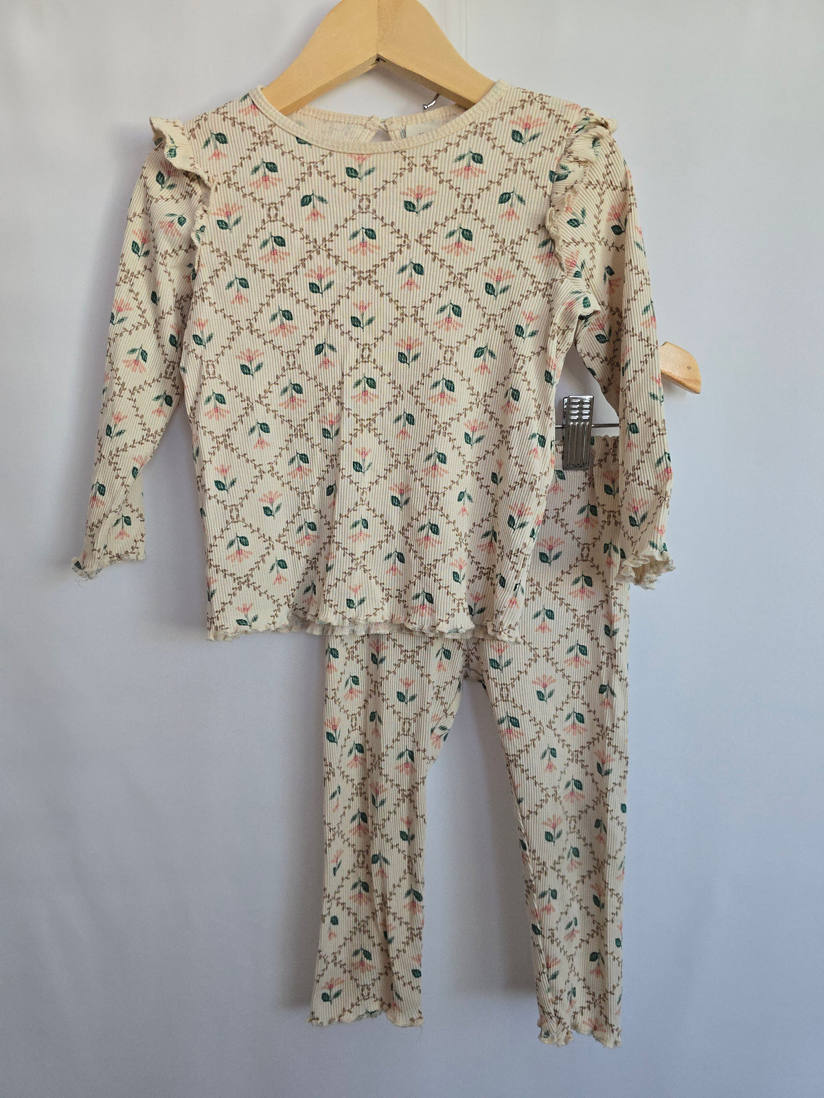 H&M Floral & Vines Ribbed Lounge Set • 12-18 months