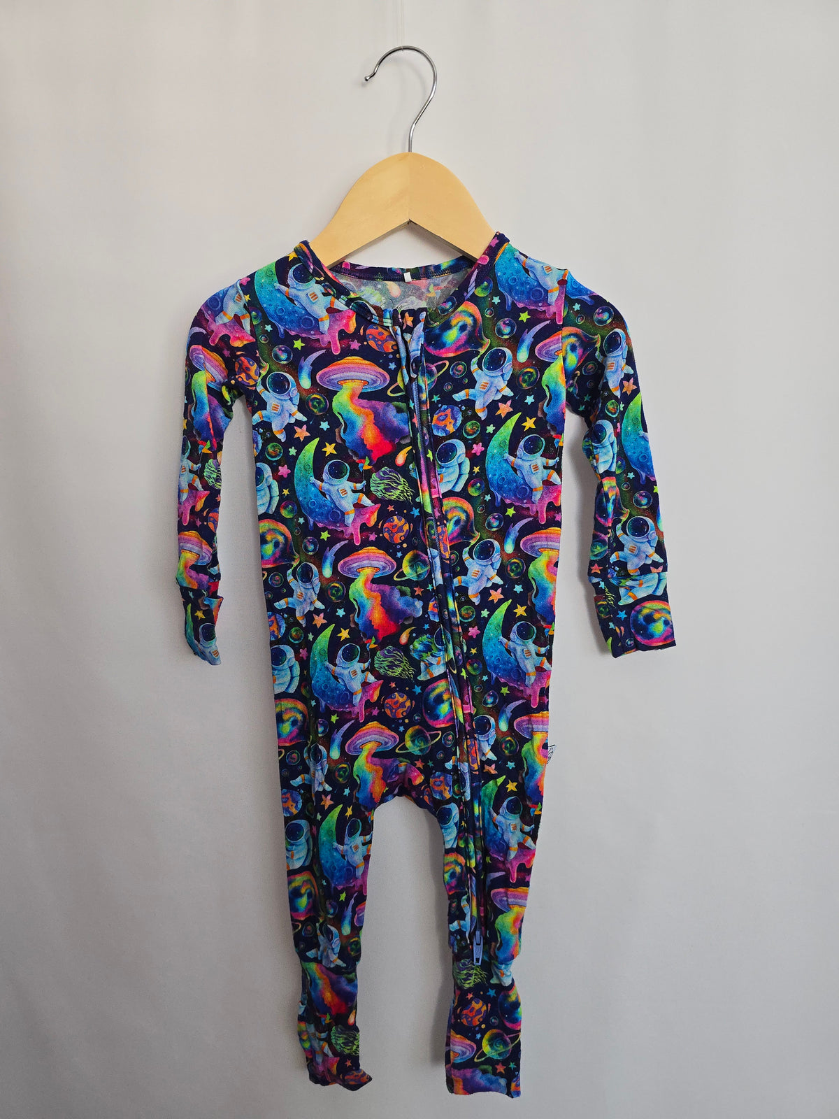 Ollee & Belle Rainbow Astronaut Zip Romper • 9-12 months
