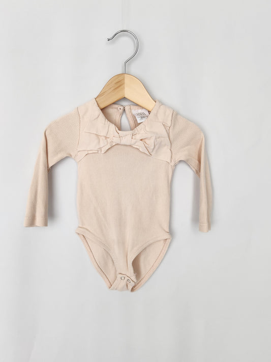 Zara Ribbed Long Sleeve Bodysuit • 12-18 months