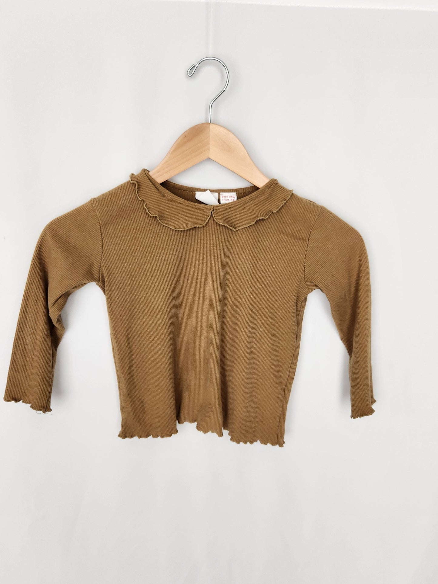 Zara Ribbed Collared Long Sleeve Top • 3-4 years