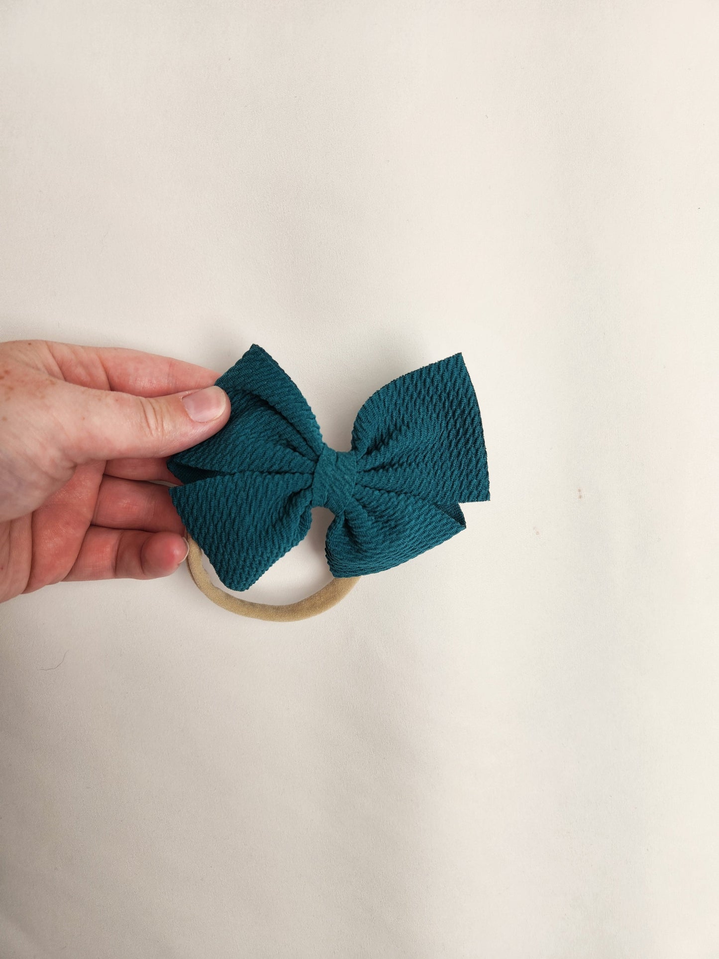 Juniper Nylon Stretchy Bow