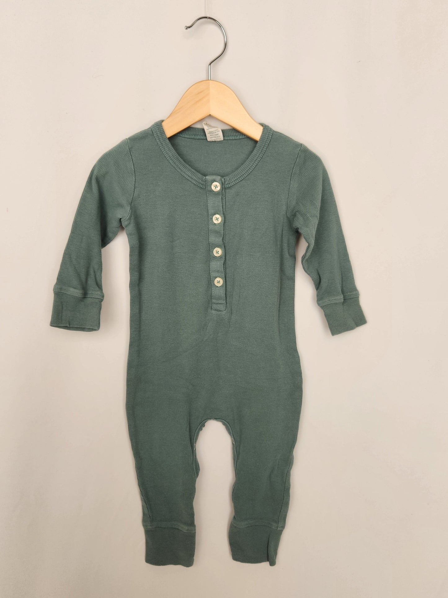 Kate Quinn Ribbed Organic Cotton Snap Romper • 18-24 months