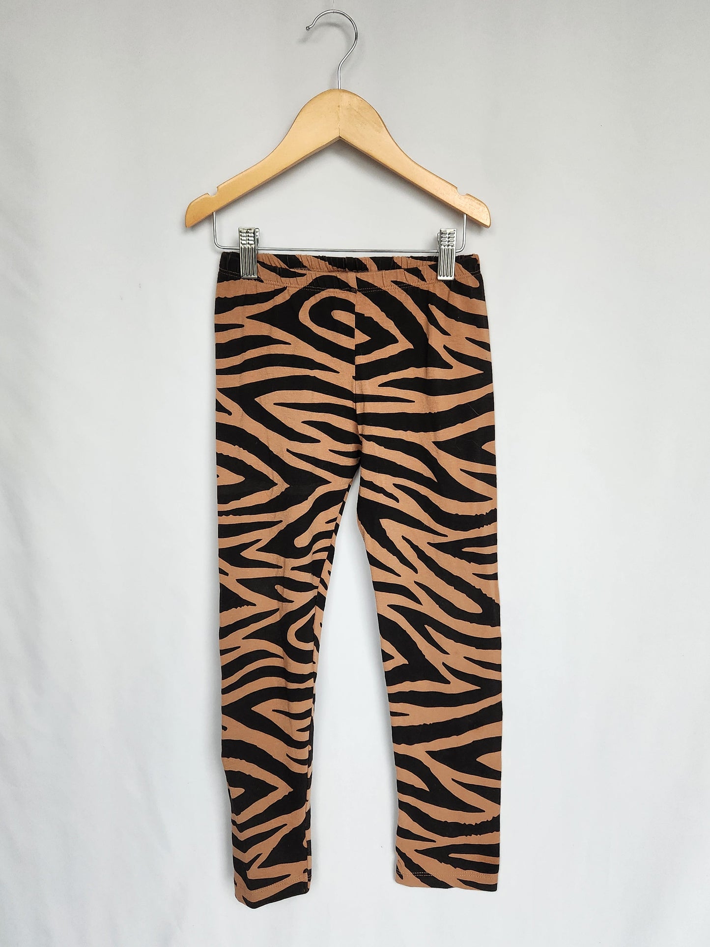 Dear Sophie Leopard Tunic & Leggings *stain* • 9-10 years