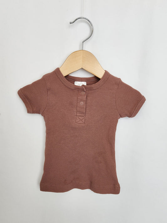 PLAY Mebie Baby Ribbed Tee • 0-3 months