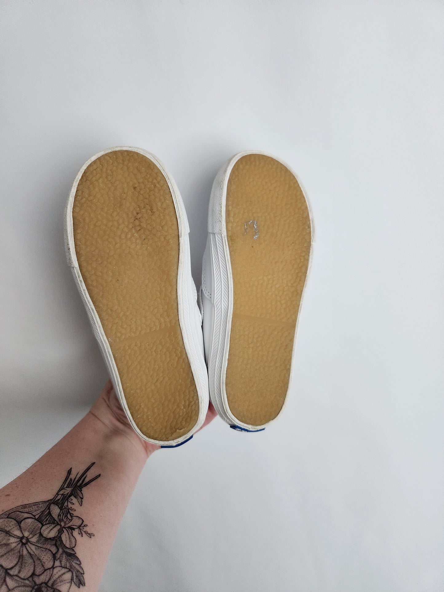 Keds Velcro Sneakers • 12C