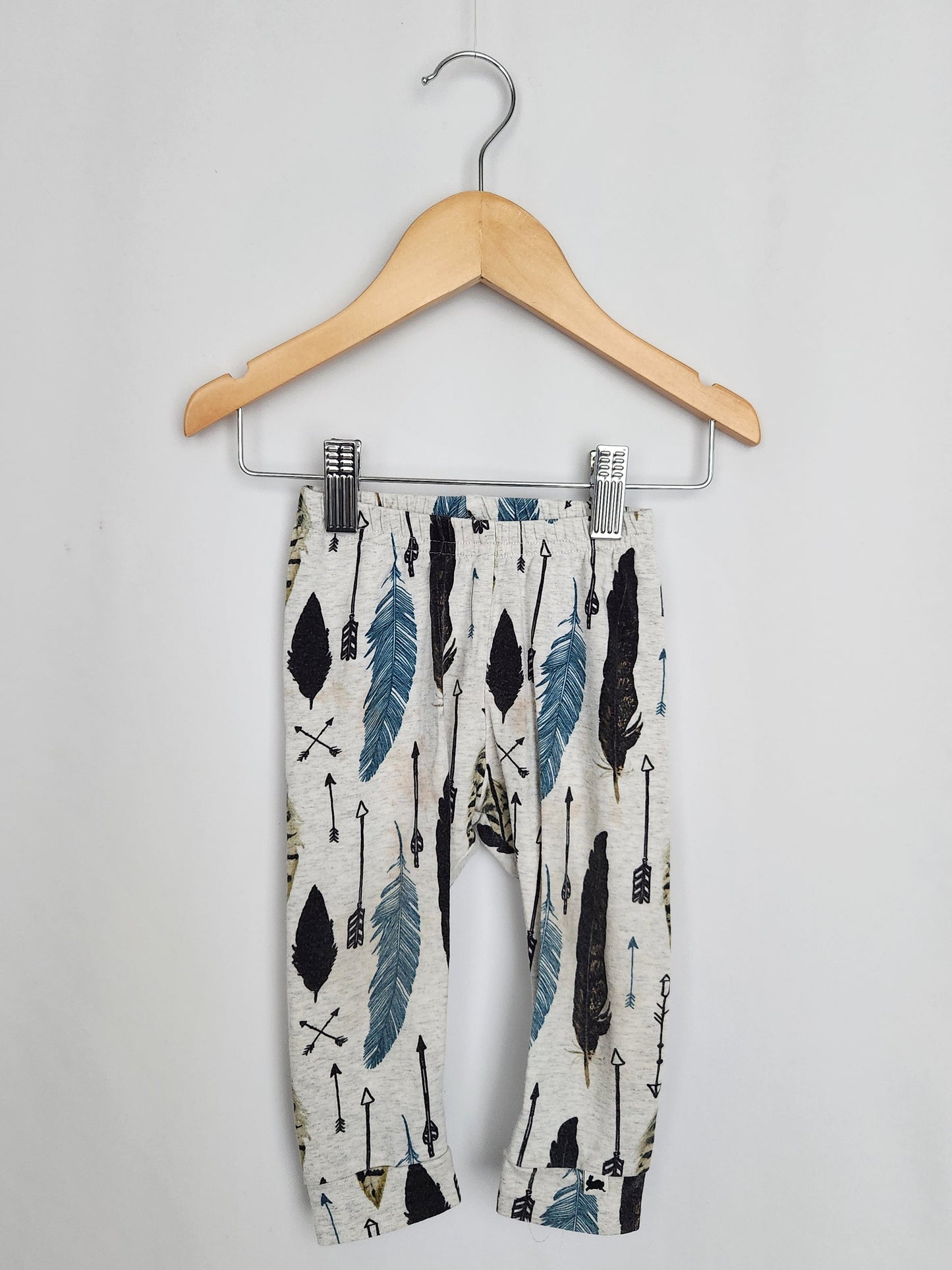 PLAYY Little & Lively Feather Leggings • 9-12 months