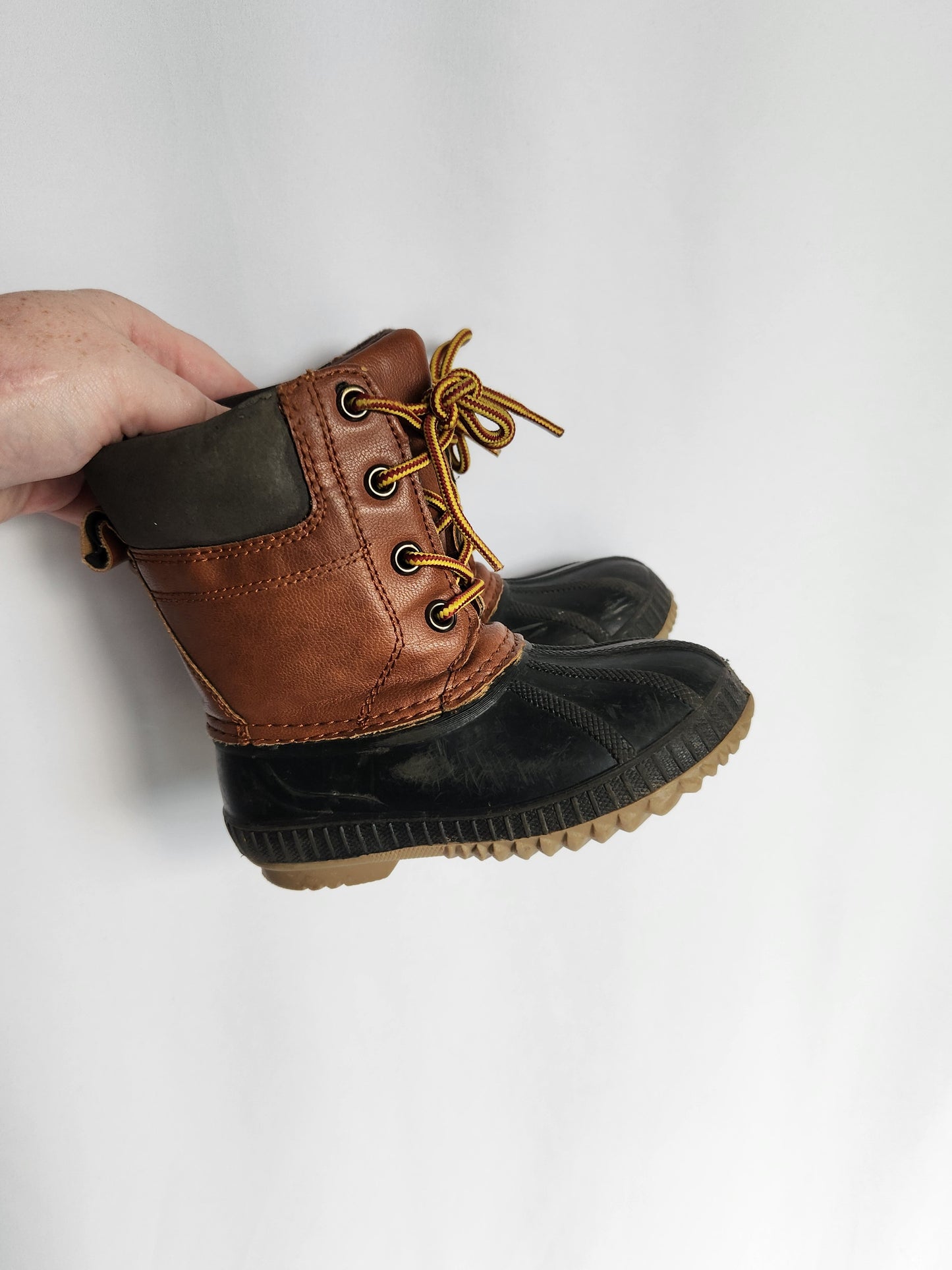 Gap Insulated Winter Boots • 8C