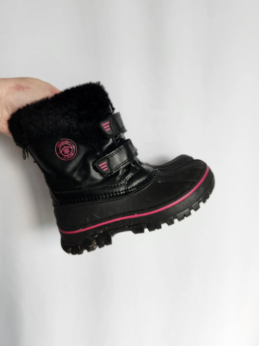 Joe Fresh Black Snowboots • 12C