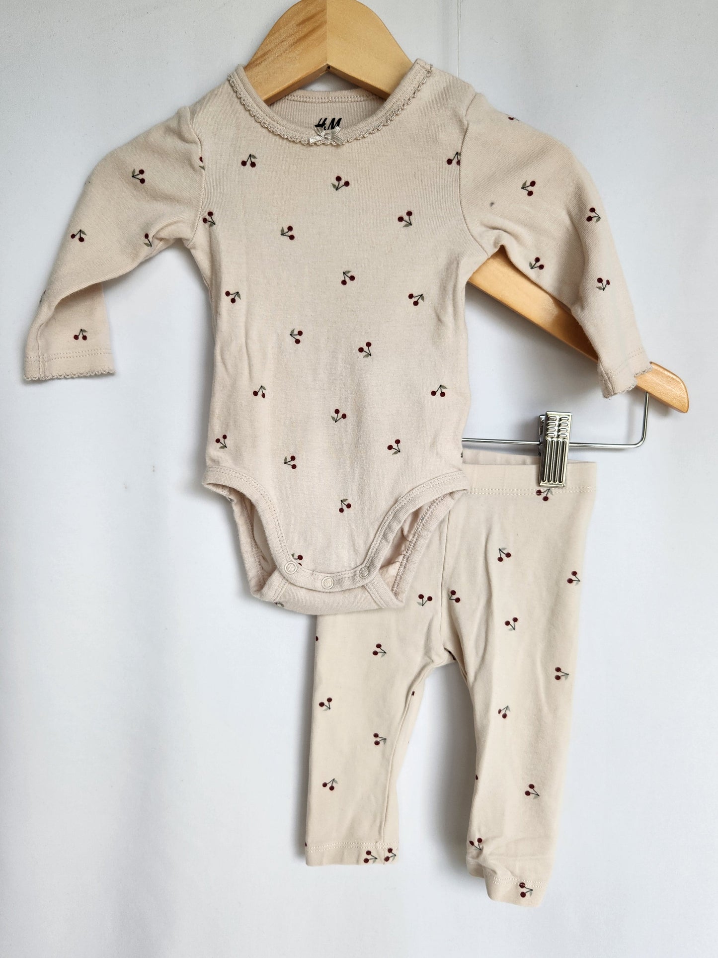 H&M Cherry Cotton Set • 2-4 months