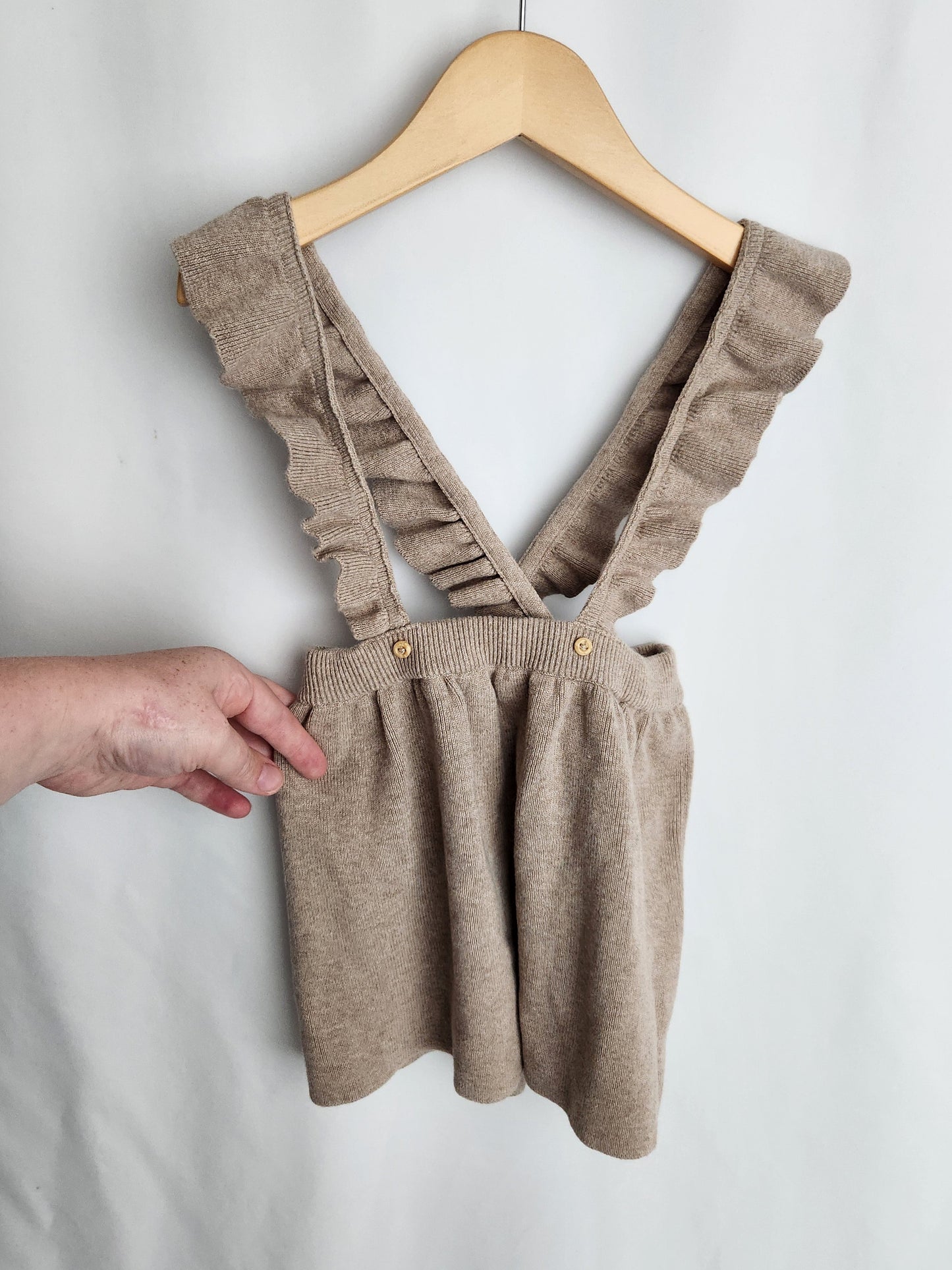 H&M Knit Suspender Skirt • 12-18 months