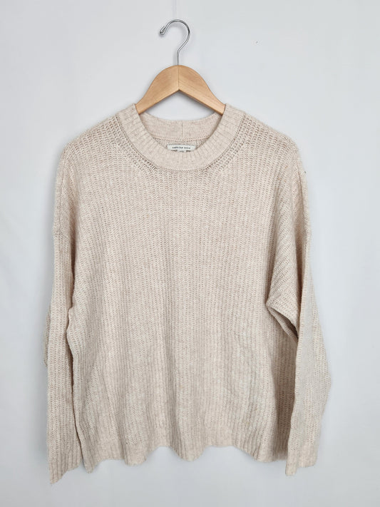 American Eagle Cream Soft Knit Sweater • Medium/Large