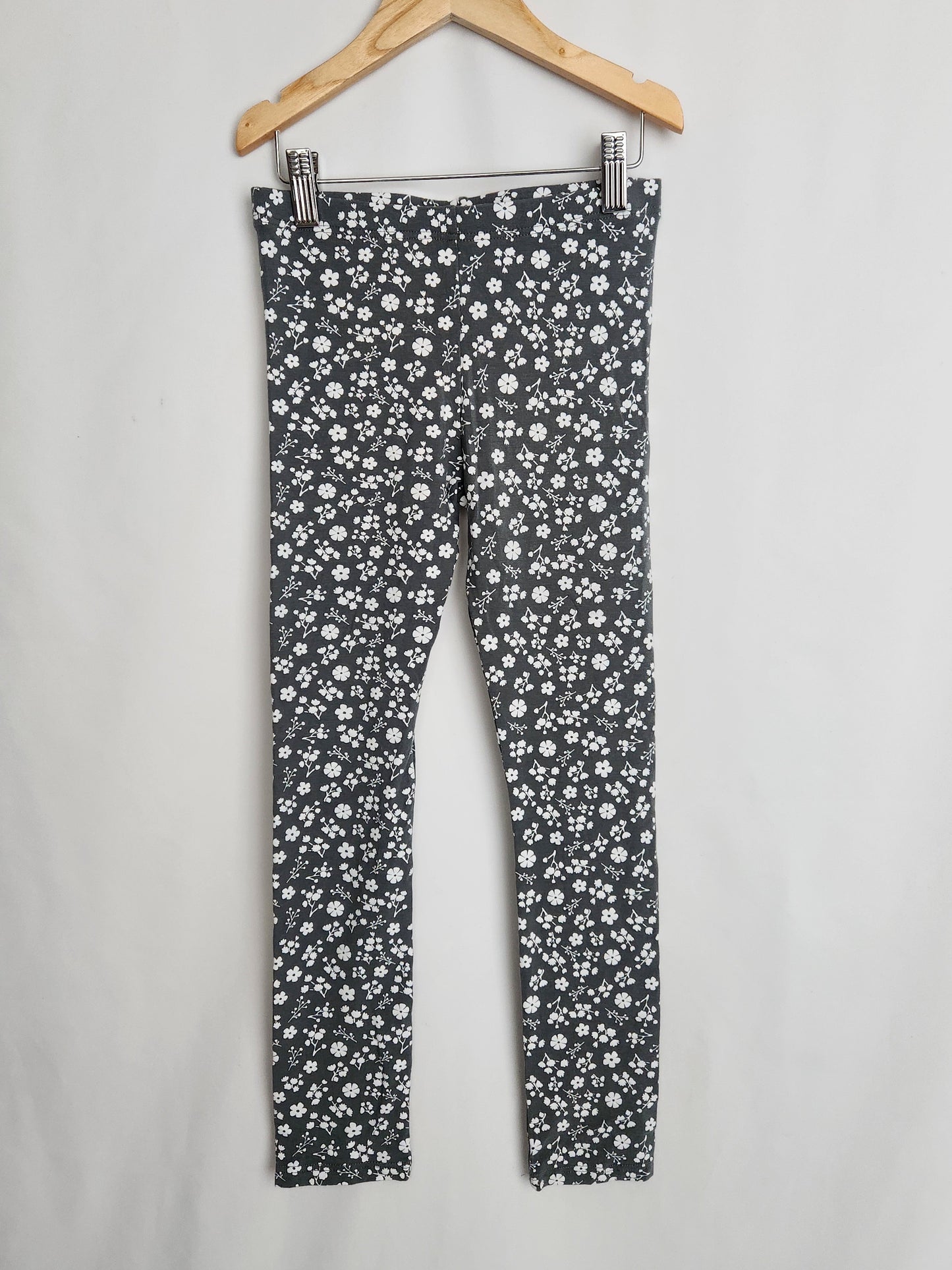 Tiny Button Apparel Floral Leggings • 9-10 years