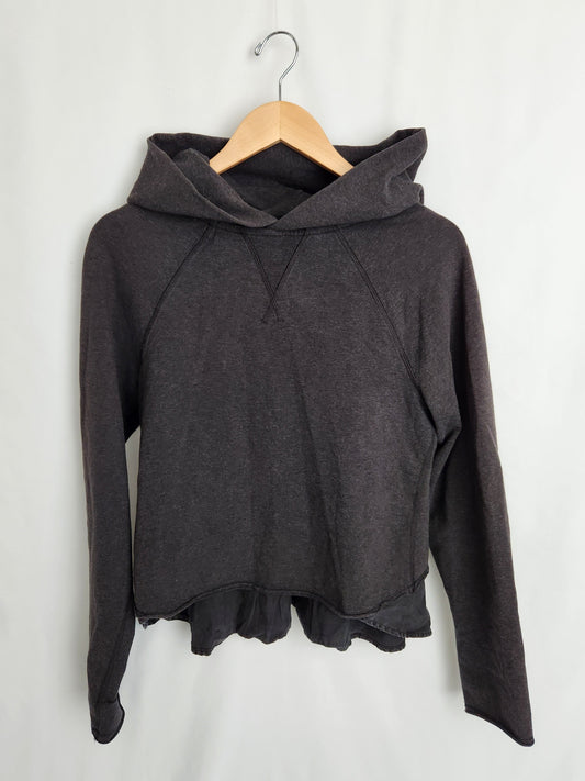 Lululemon Pull Me Over Hoodie • 6 Small