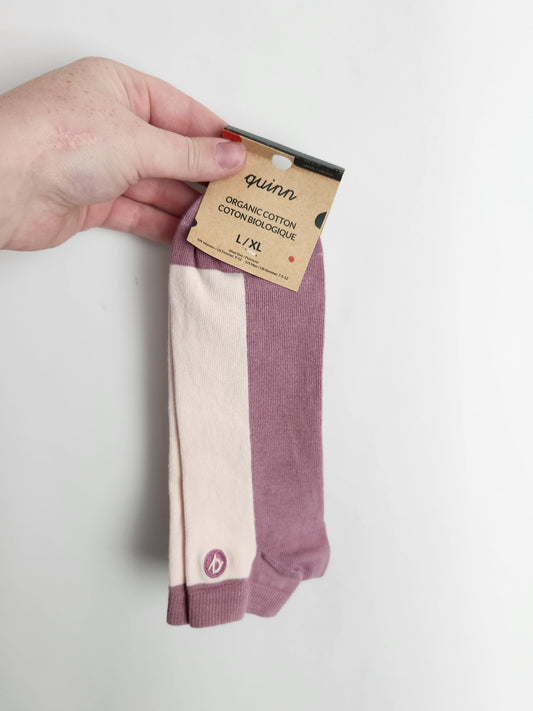 NEW Q For Quinn Ladies Pink Everyday Socks  • Large/X-Large