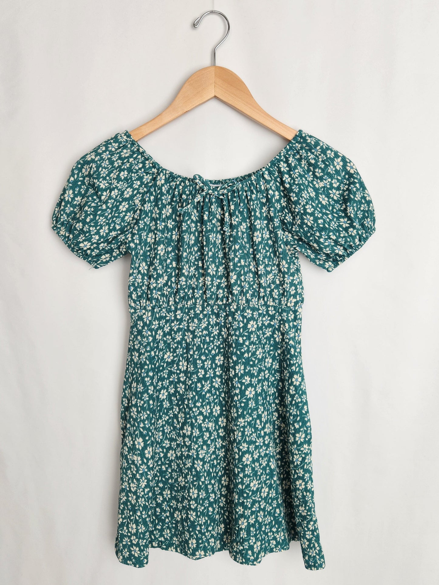 Zara Green Floral Dress • 10 years