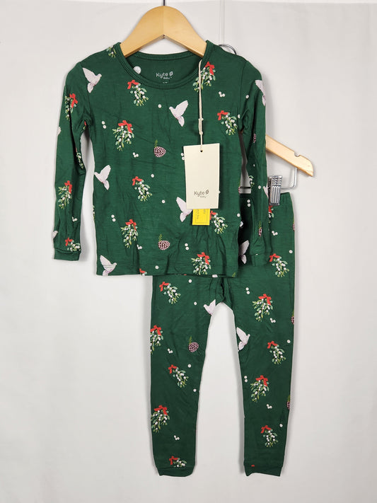 NEW Kyte Mistletoe Pajamas • 2T