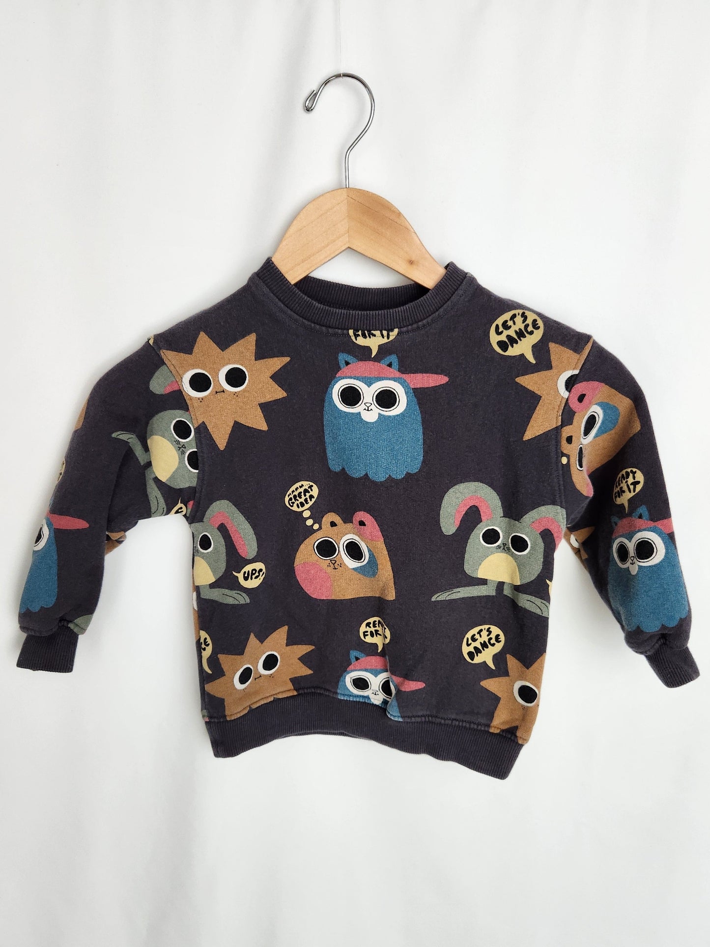 Zara Funky Faces Crewneck • 4-5 years