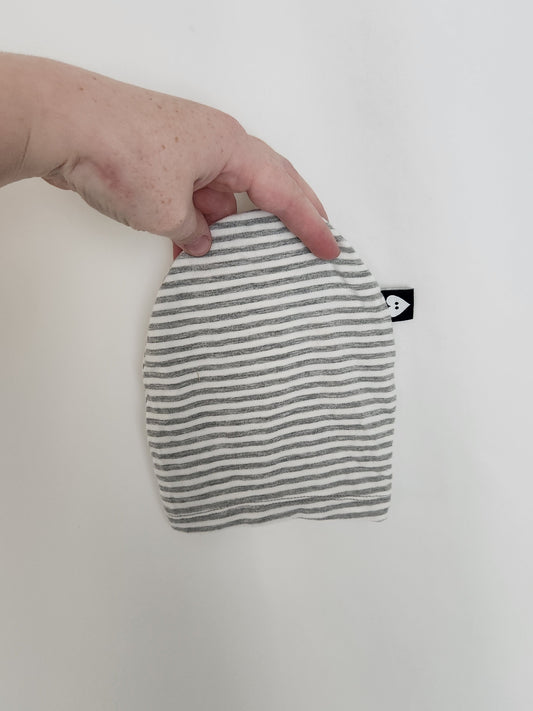 Tiny Button Apparel Stripe Beanie • 0-6 months