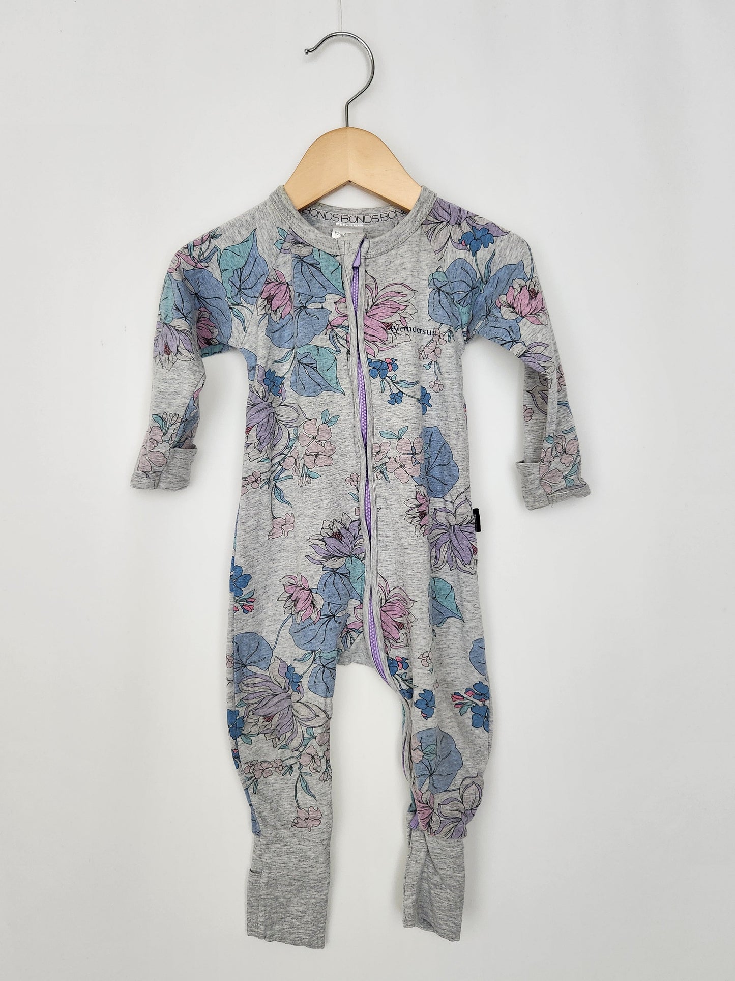 Bonds Grey/Purple Floral Wondersuit *stain* • 6-12 months