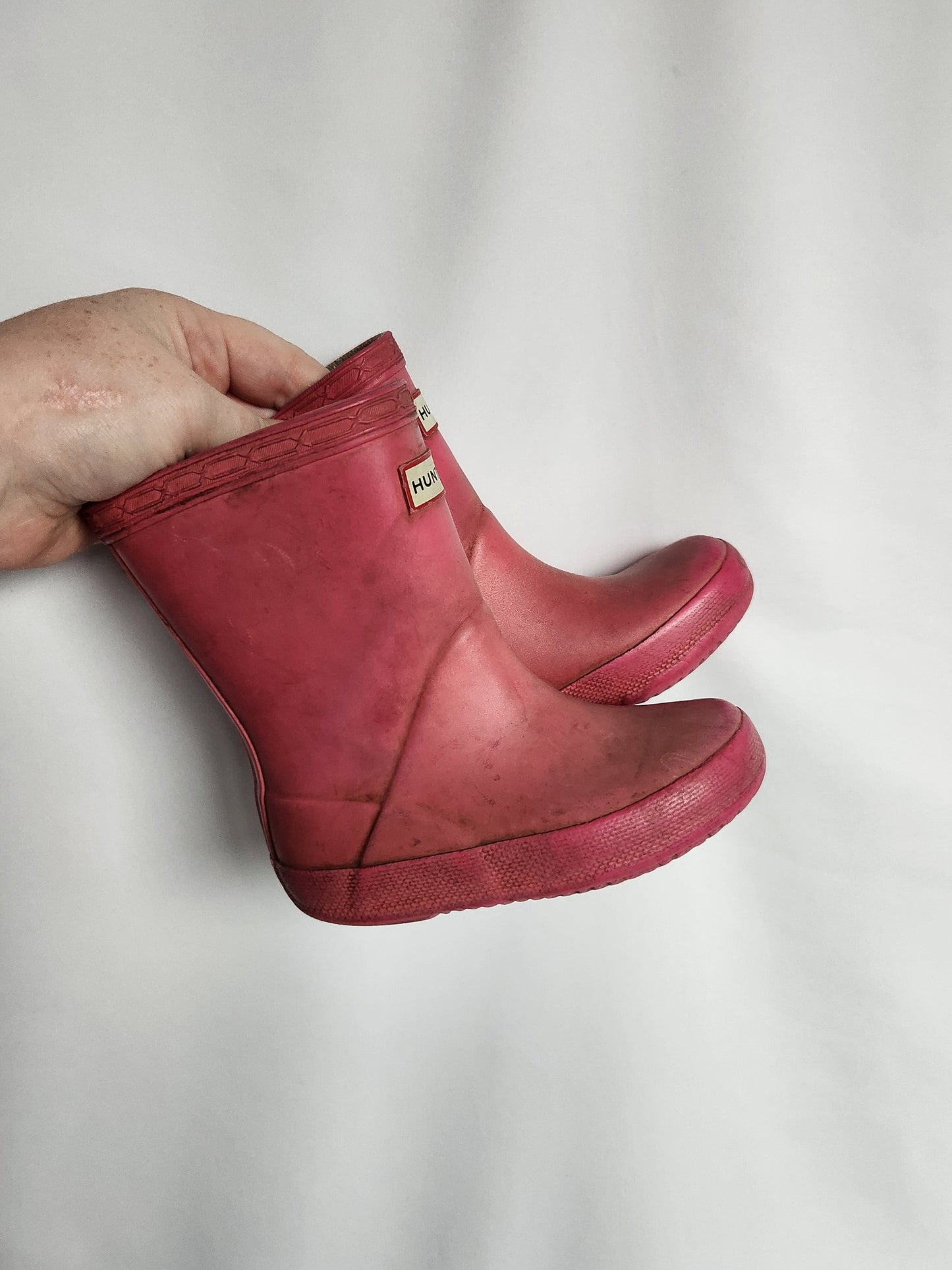 Hunter Dark Pink Boots • 6C