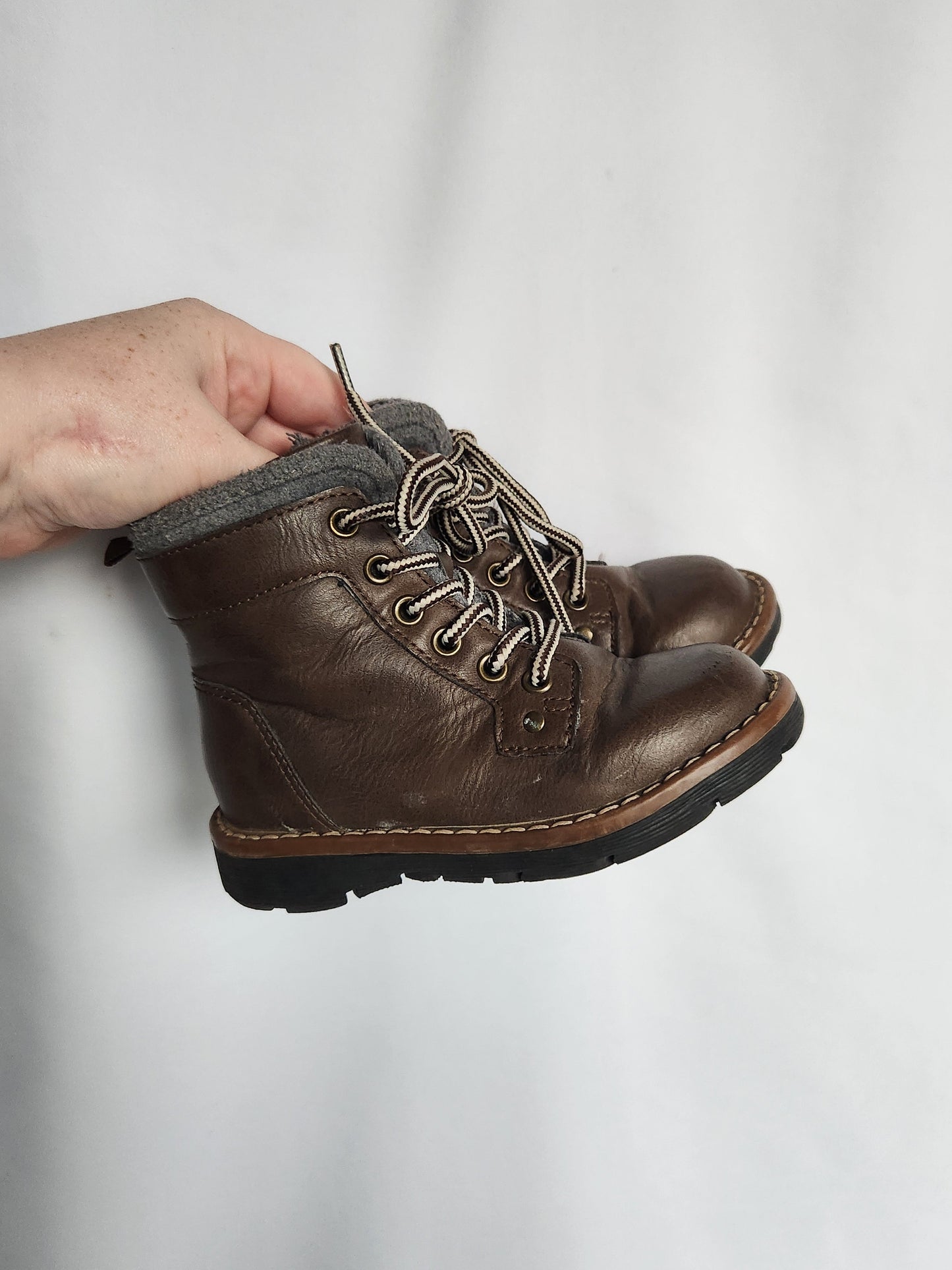 Brown Zipper Combat Boots • 8C