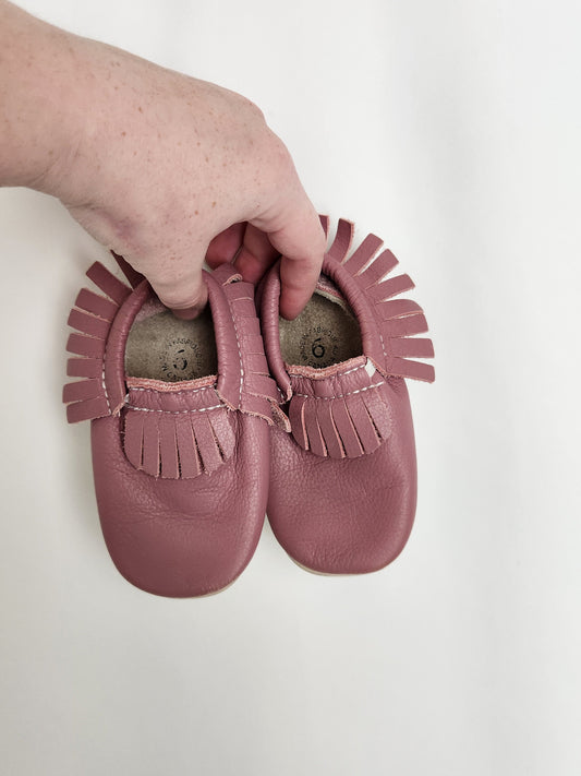 Minimoc Guava Soft Sole Shoes • 6C