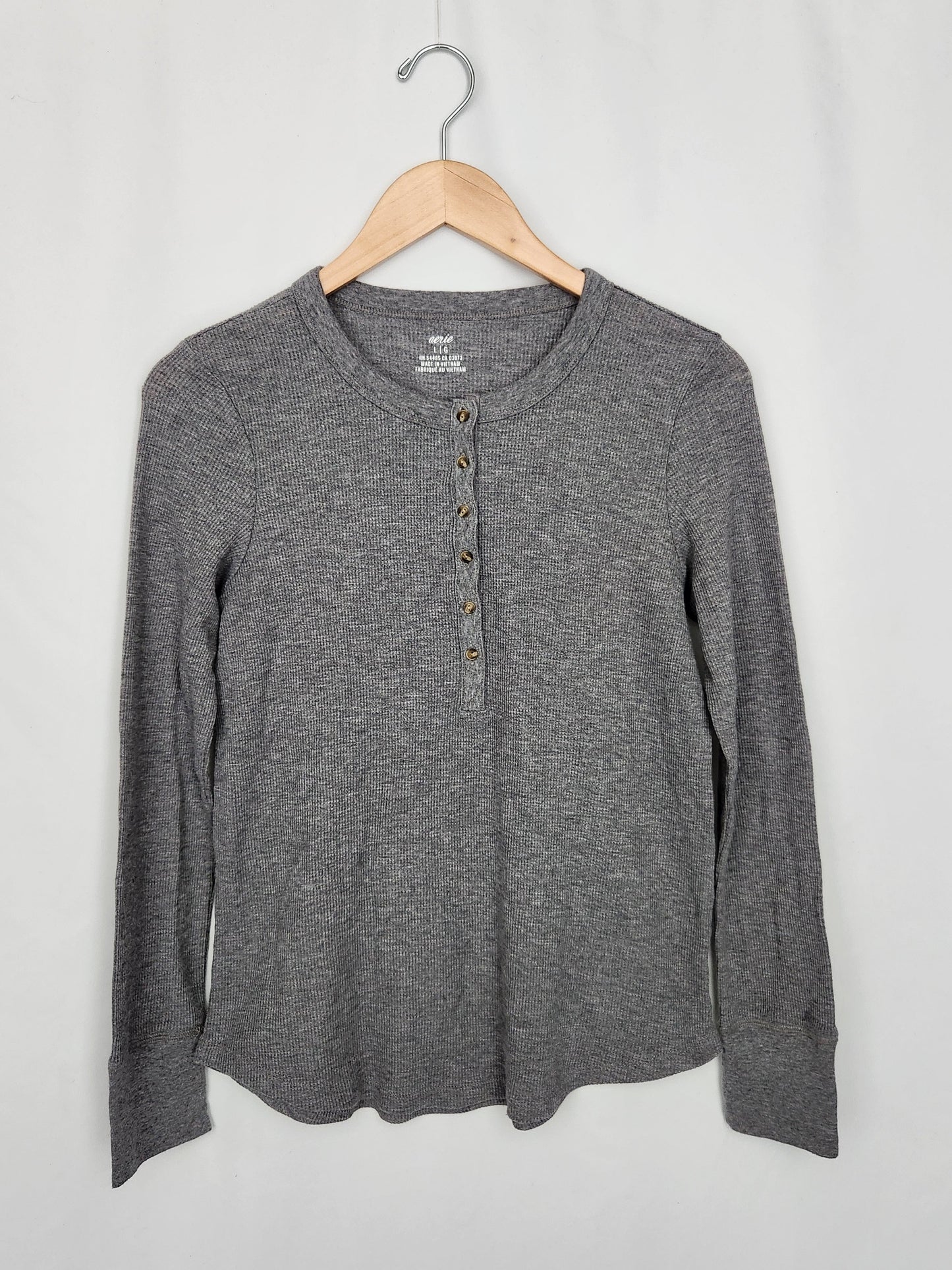 Aerie Grey Waffle Long Sleeve Top • Large