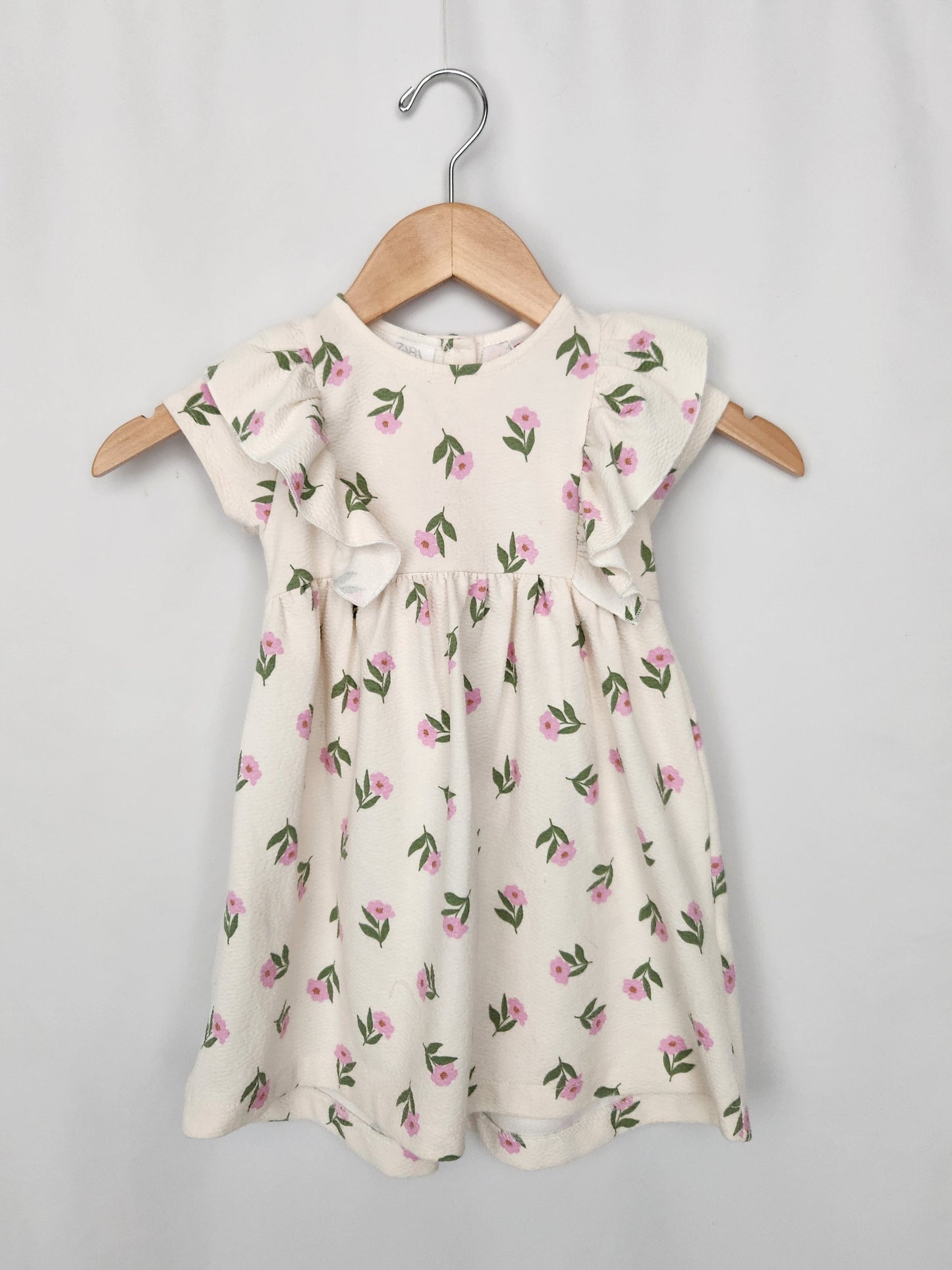 Zara Textured Floral Dress • 3-4 years