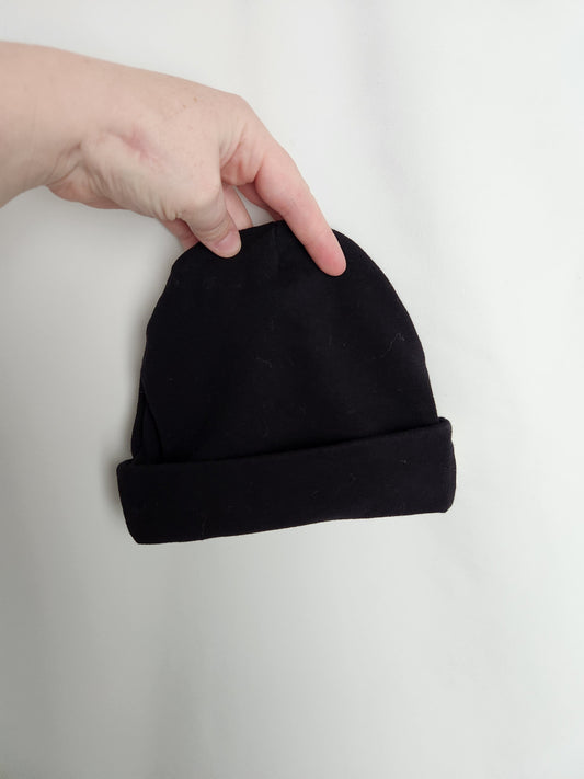 Be Loved Handmade Black Toque • 2-3 years