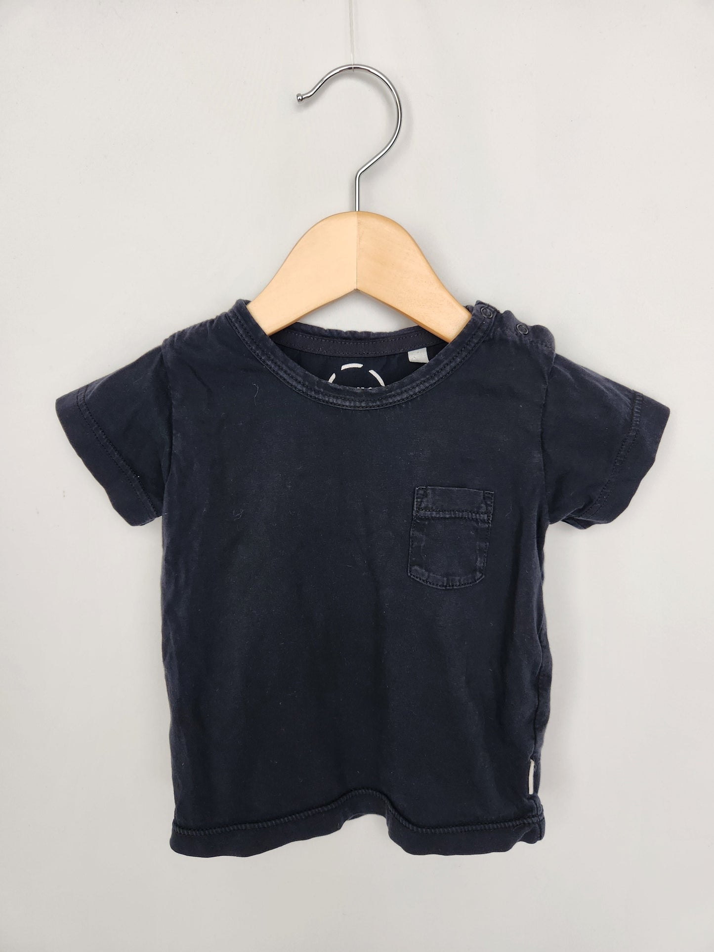 Bonds Black T-shirt • 6-12 months