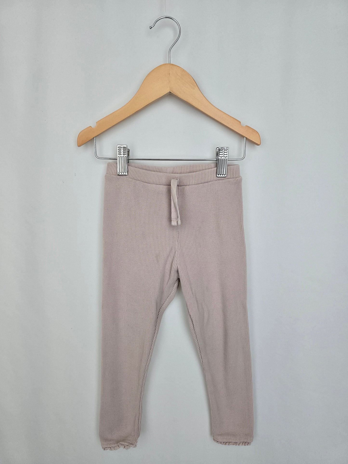 Zara Blush Waffle Leggings *stains* • 2-3 years