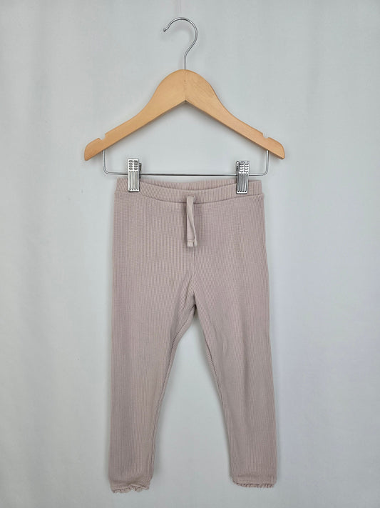 Zara Blush Waffle Leggings *stains* • 2-3 years