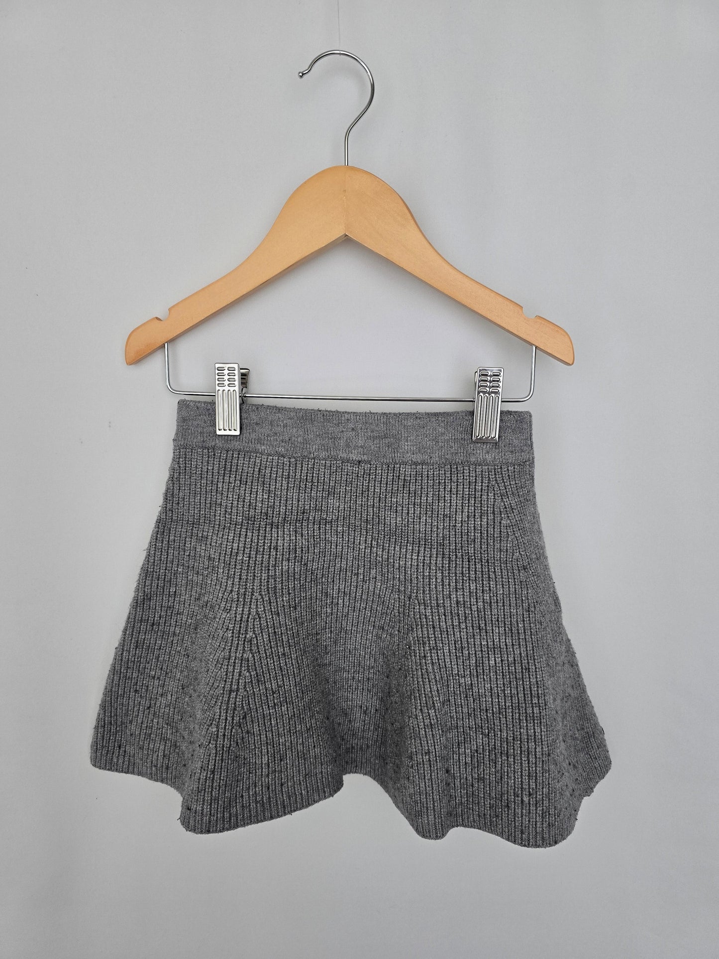 Zara Grey Knit Skirt • 6-7 years