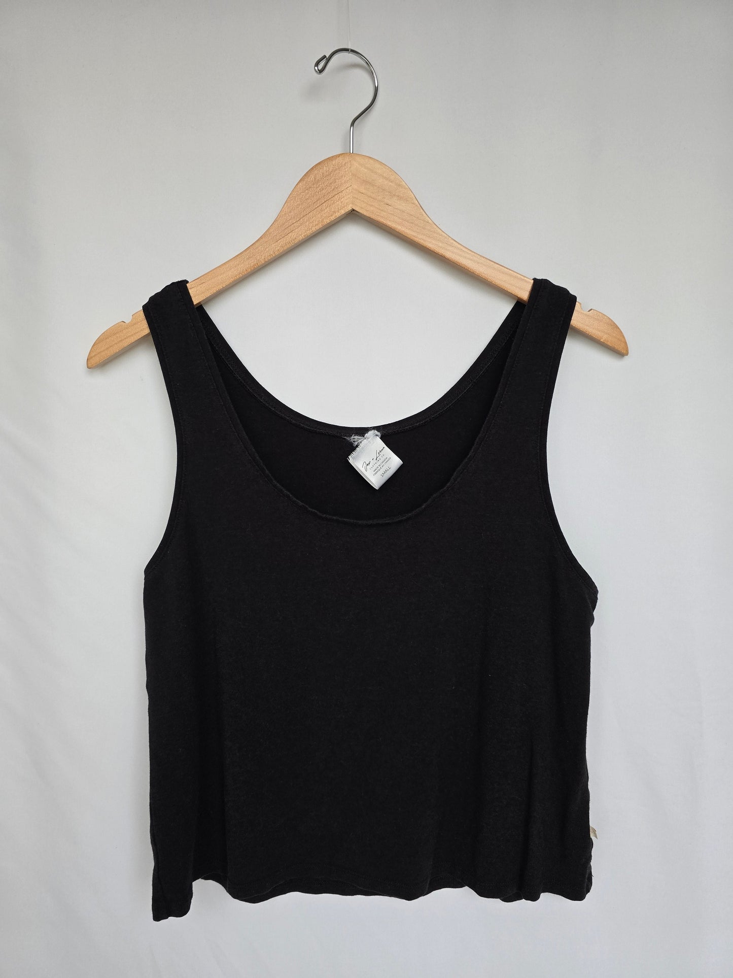 Jax & Lennon Black Cropped Tank • Small