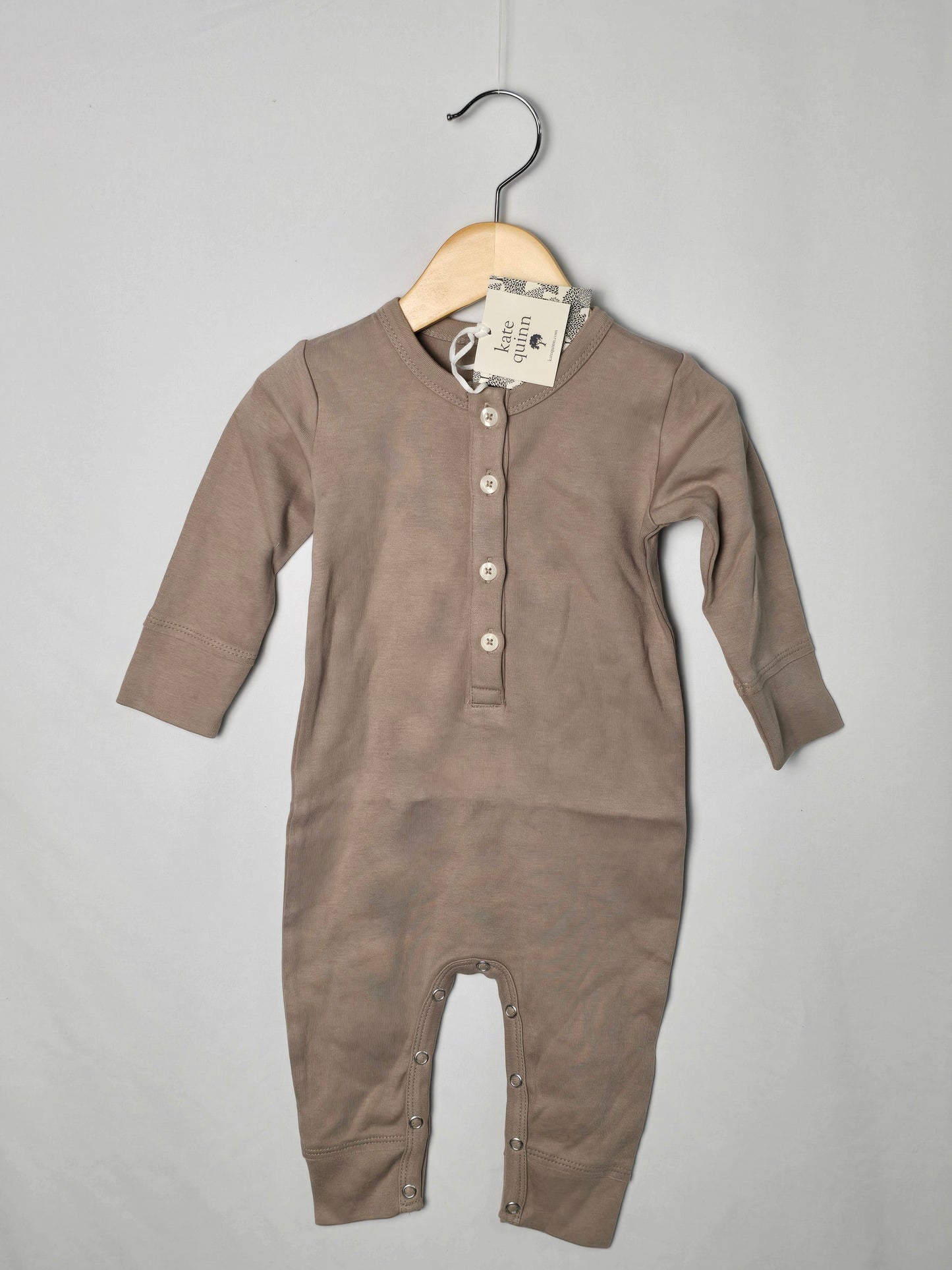 NEW Kate Quinn Organic Cotton Latte Snap Romper • 12-18 months